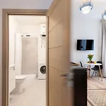 #stayhere - Modern &