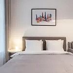 #stayhere - Modern & Apartment *