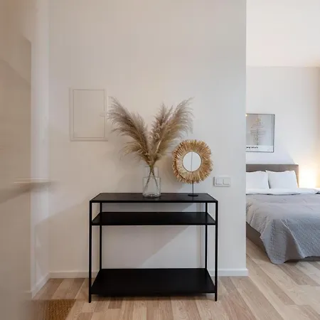 #stayhere - Modern & Apartmán *
