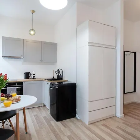 #stayhere - Modern &
