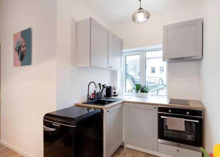 #stayhere - Modern &